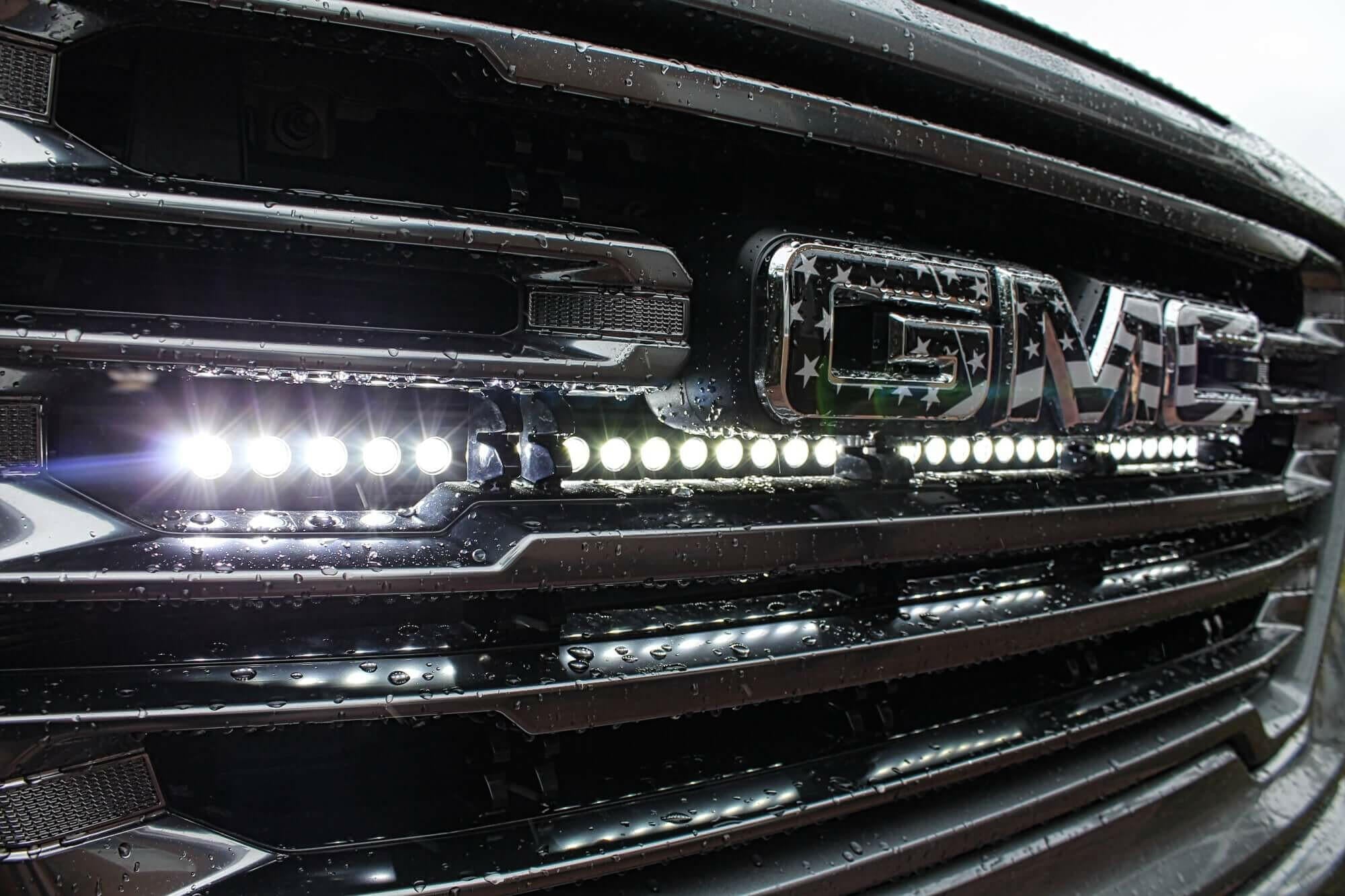 2019+ GMC Sierra 1500 Single 40in Light Bar SLIM