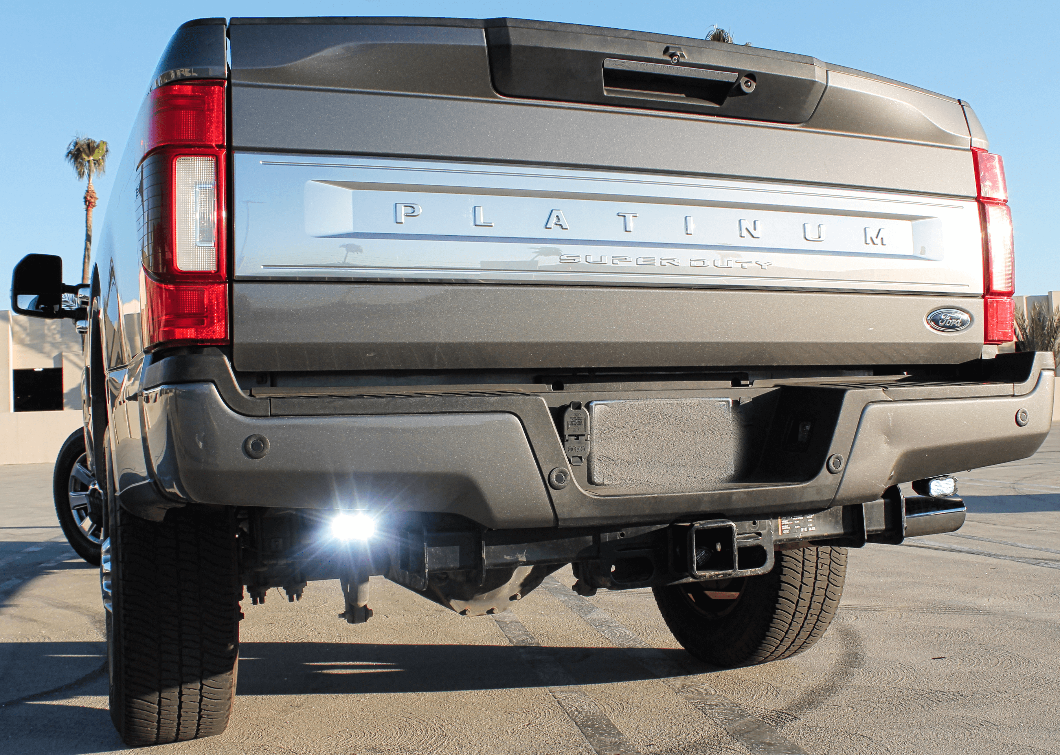2020-22 Ford Super Duty F250 F350 F450 Reverse Light