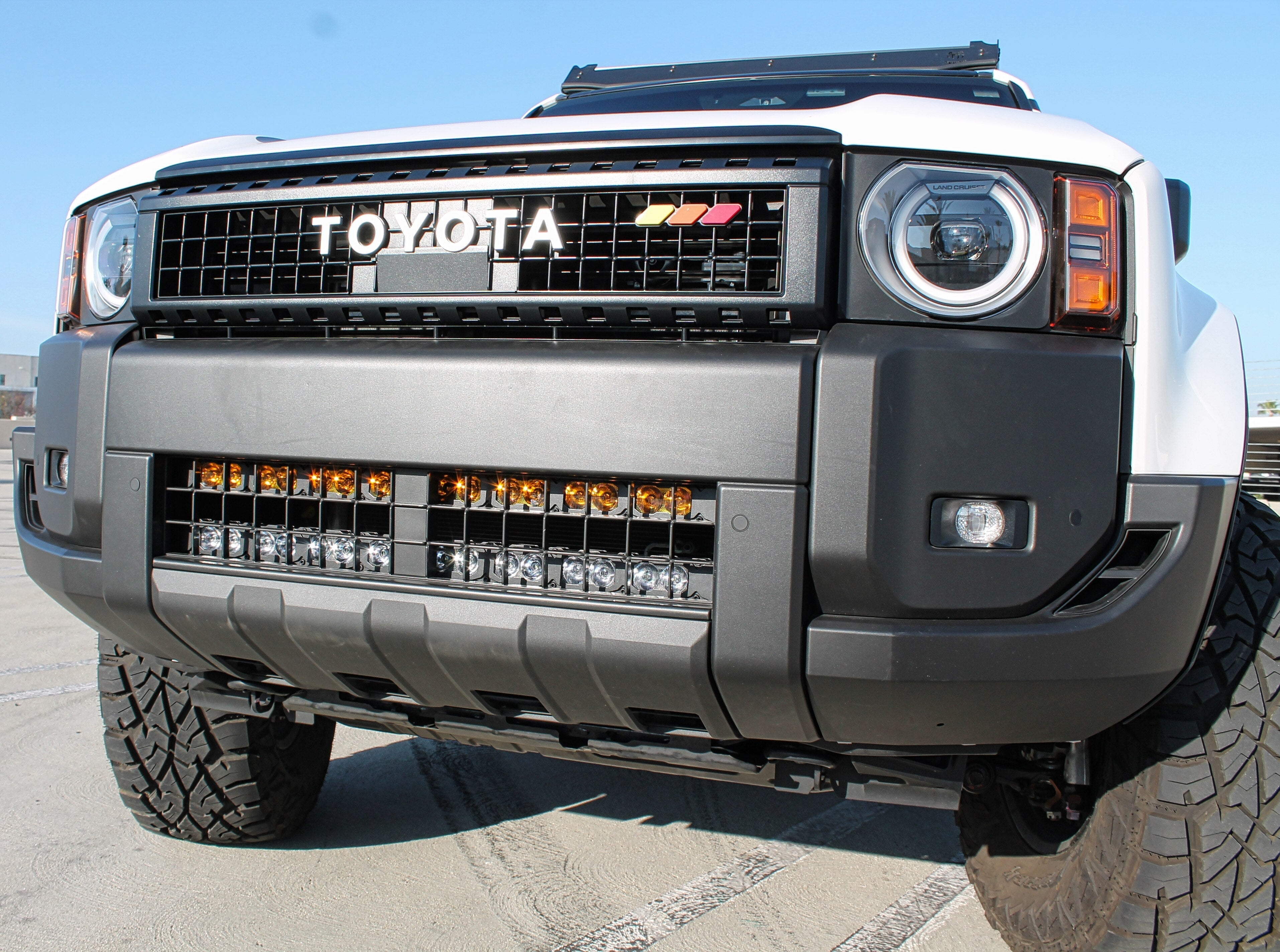 2024+ Toyota Land Cruiser Dual 30s Light Bars PRO