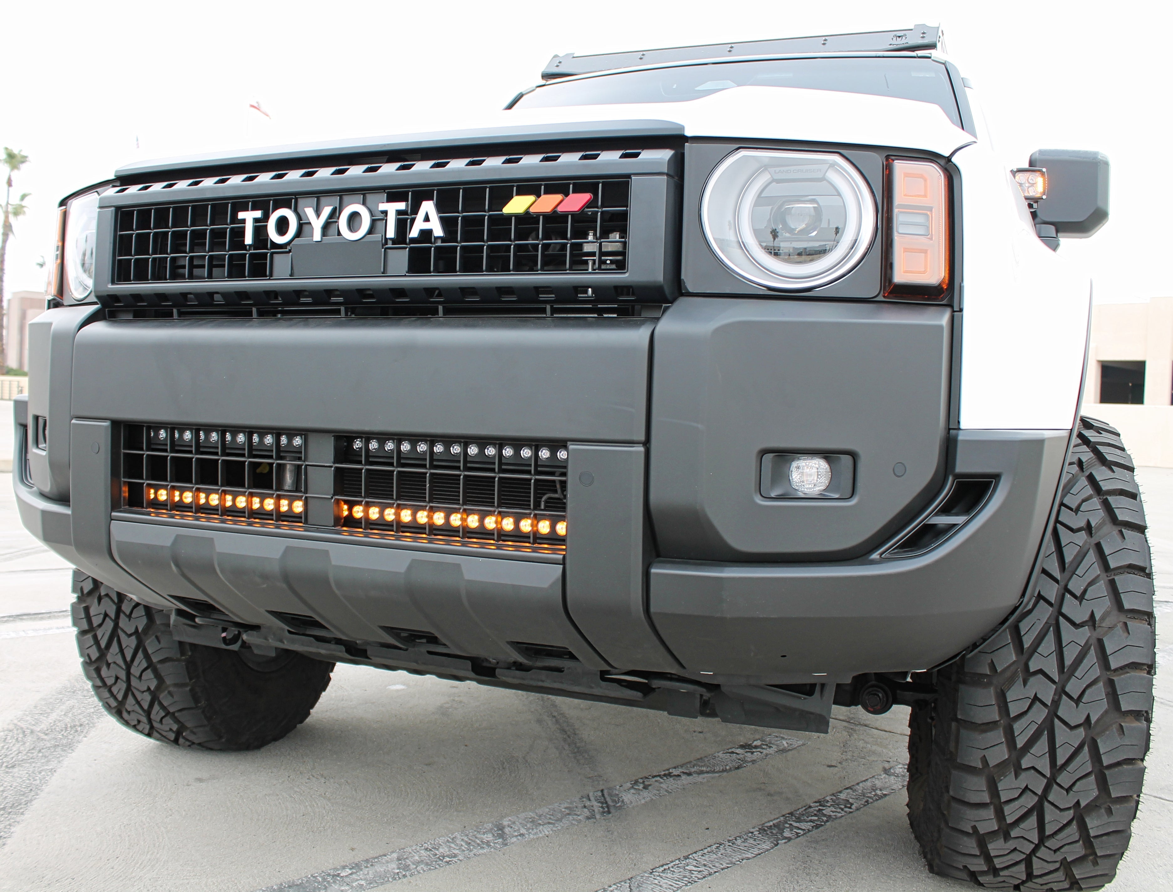 2024+ Toyota Land Cruiser Dual 30s Light Bars SLIM