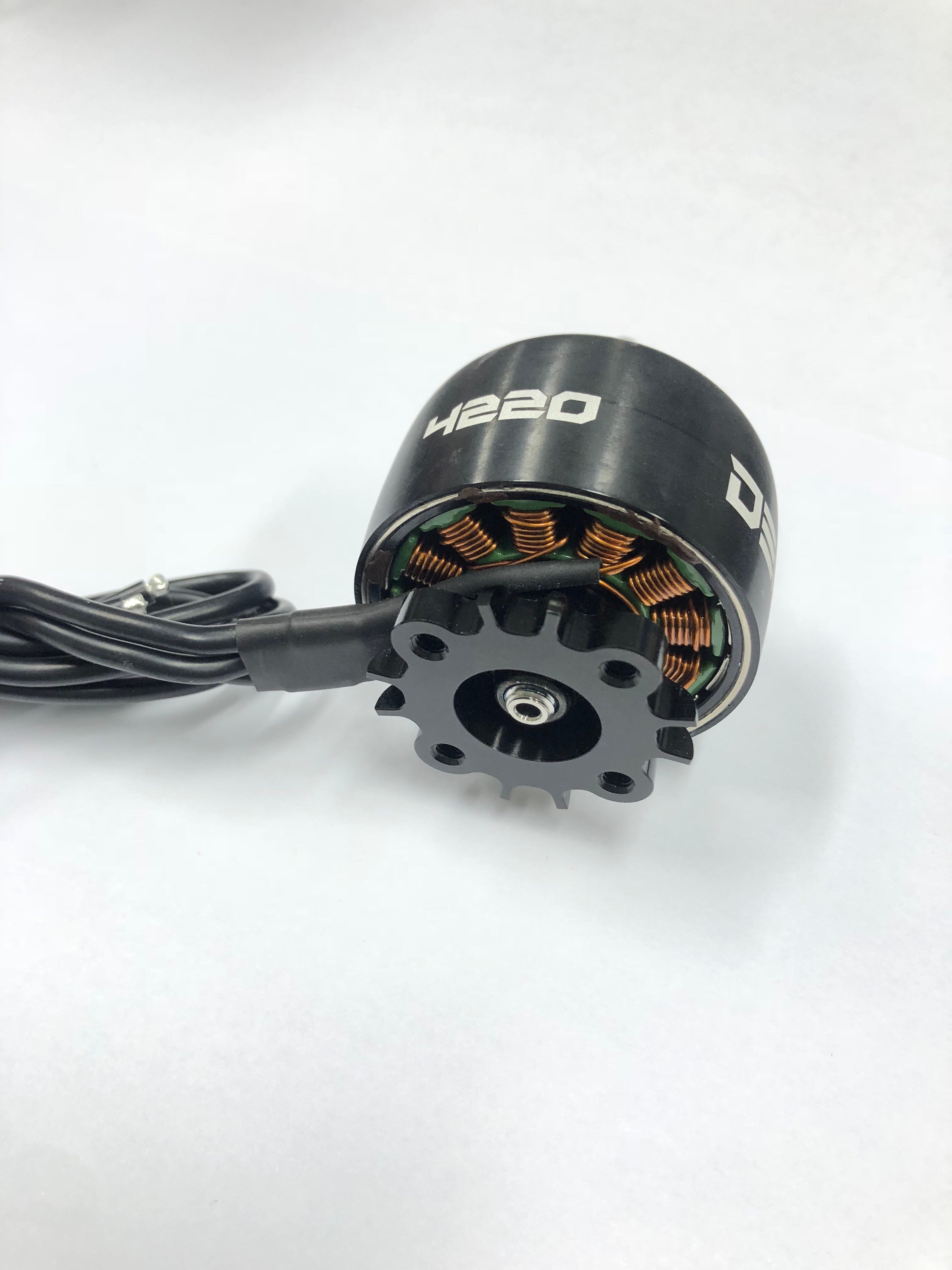 Demon Power Systems Omen Series V2 4220 Motor