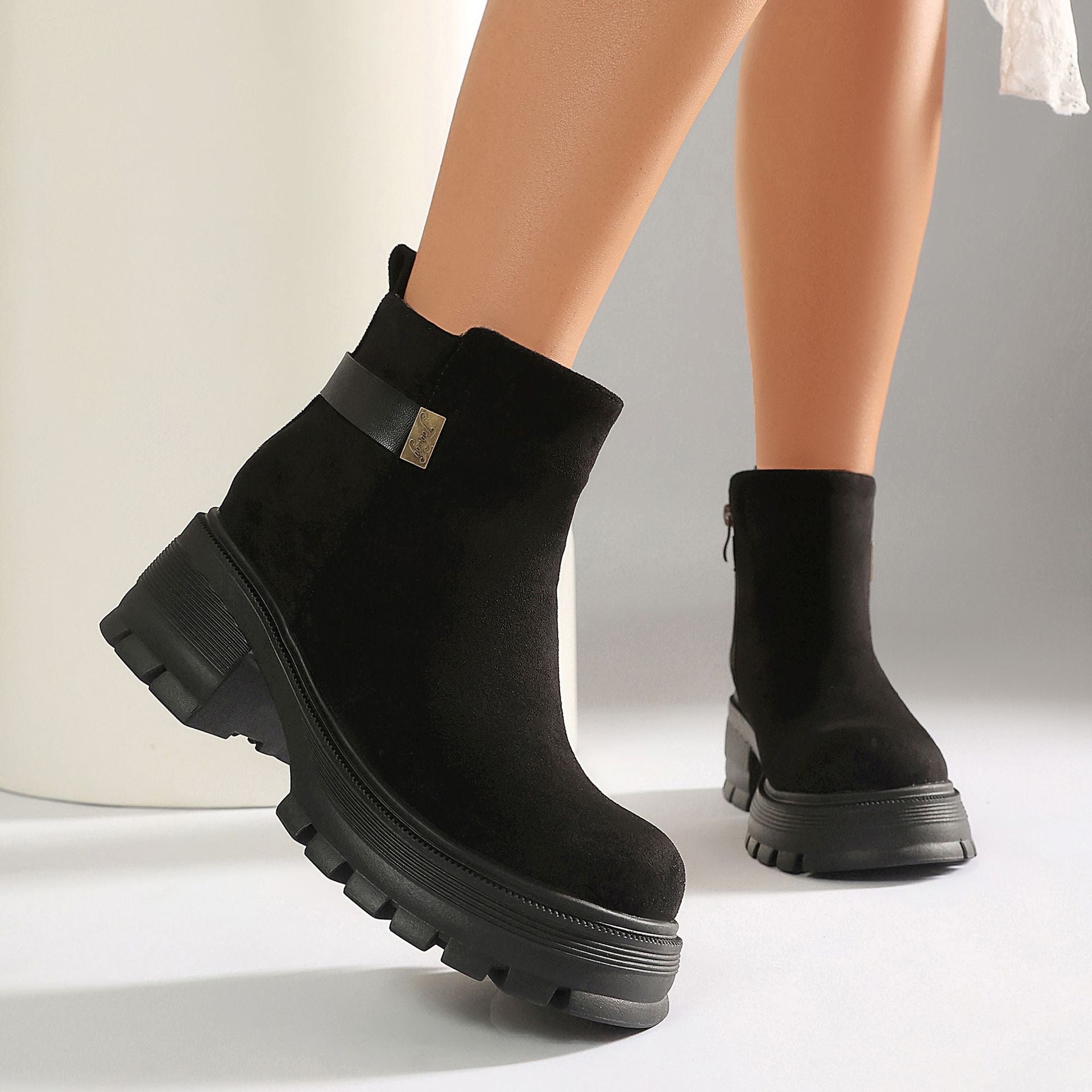 Autumn Winter High Heel Thick Sole 40-43 Large Size Side Zipper Suede Low Cuff Ankle Boots