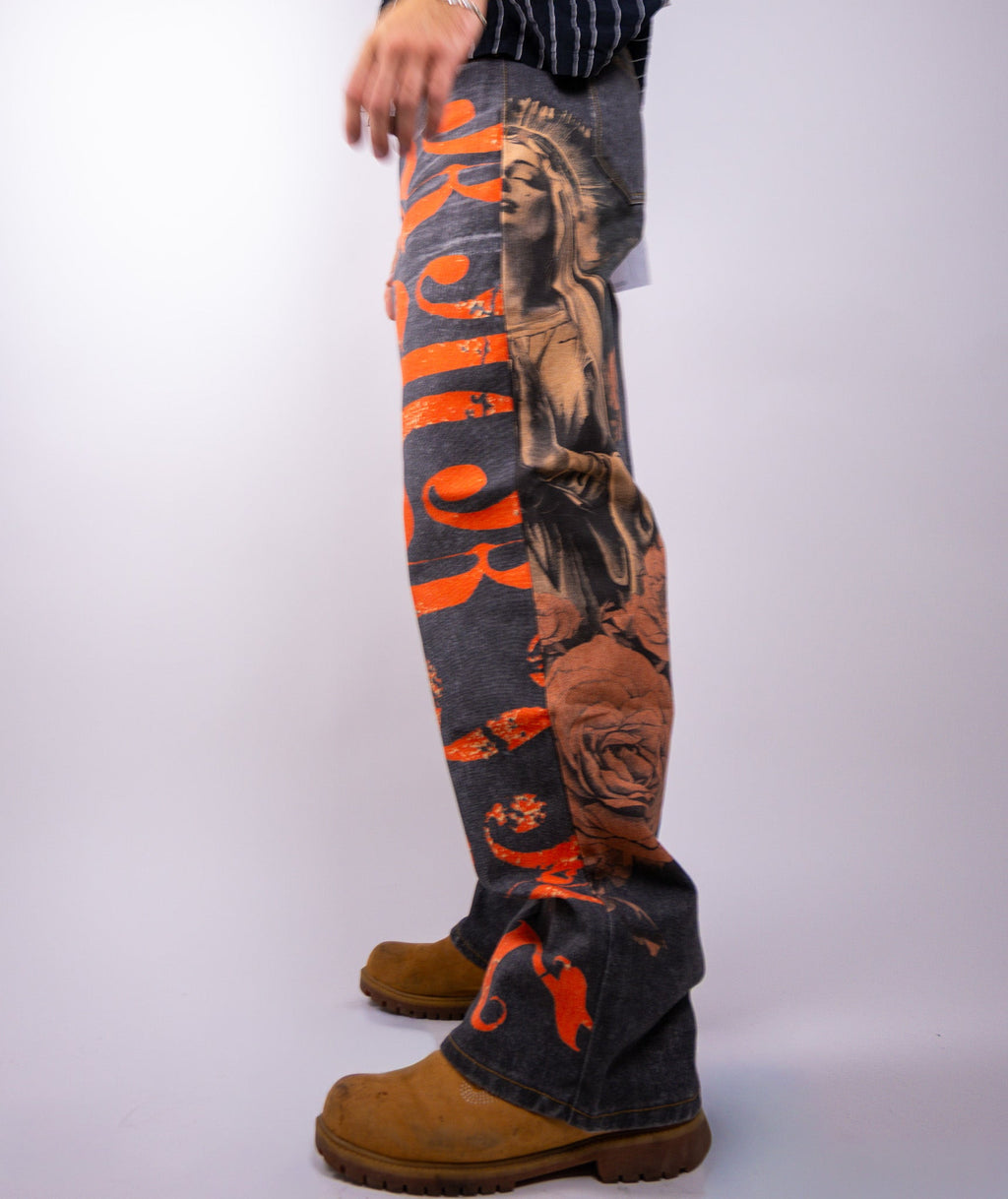 RM201B - Graphic Printed Baggy Jeans