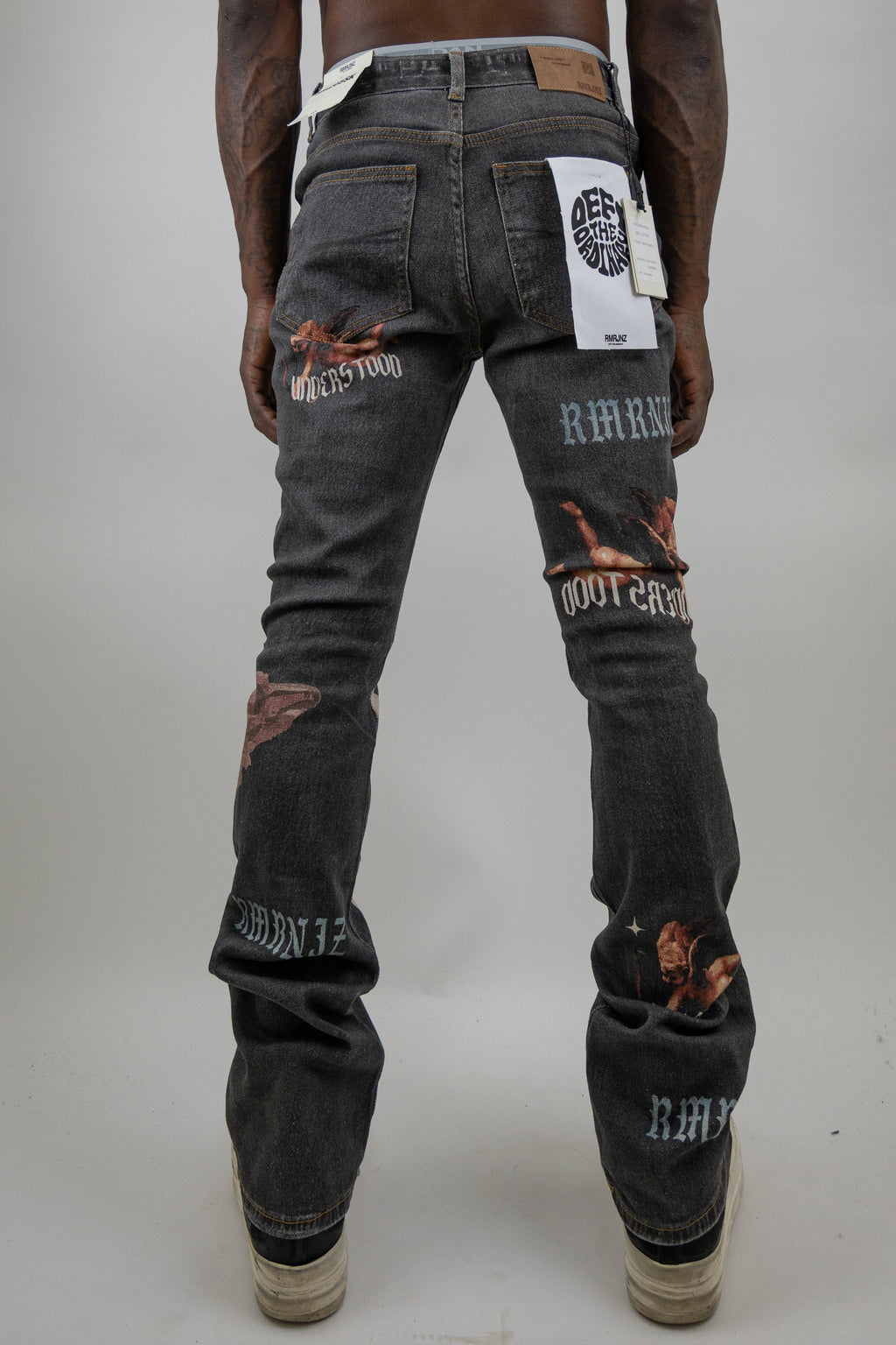 RM205SK - Graphic Printed Stacked Jeans