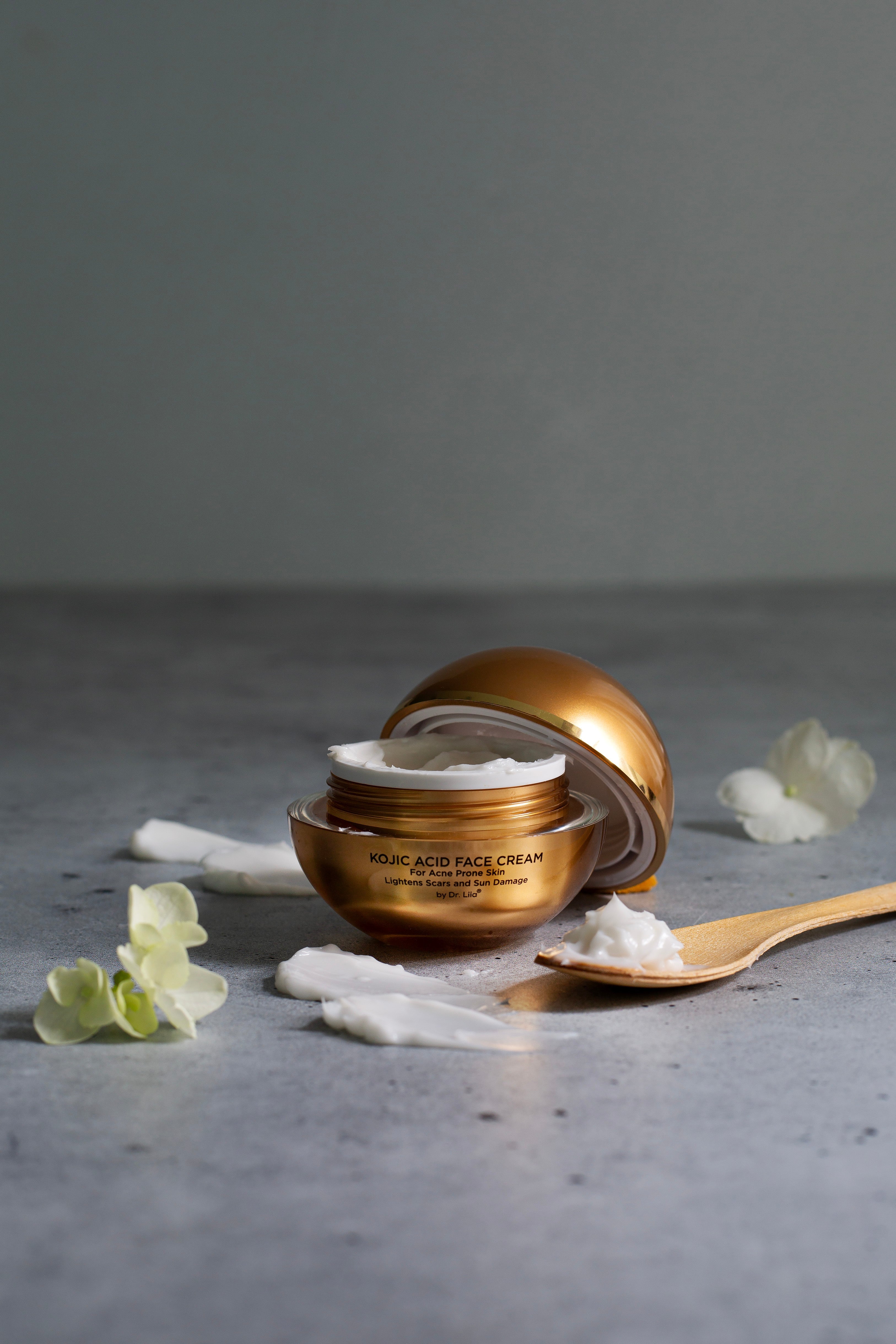 Gluten-Free Kojic Acid Face Cream – Nut-Free, Vegan Brightening for Acne-Prone Skin
