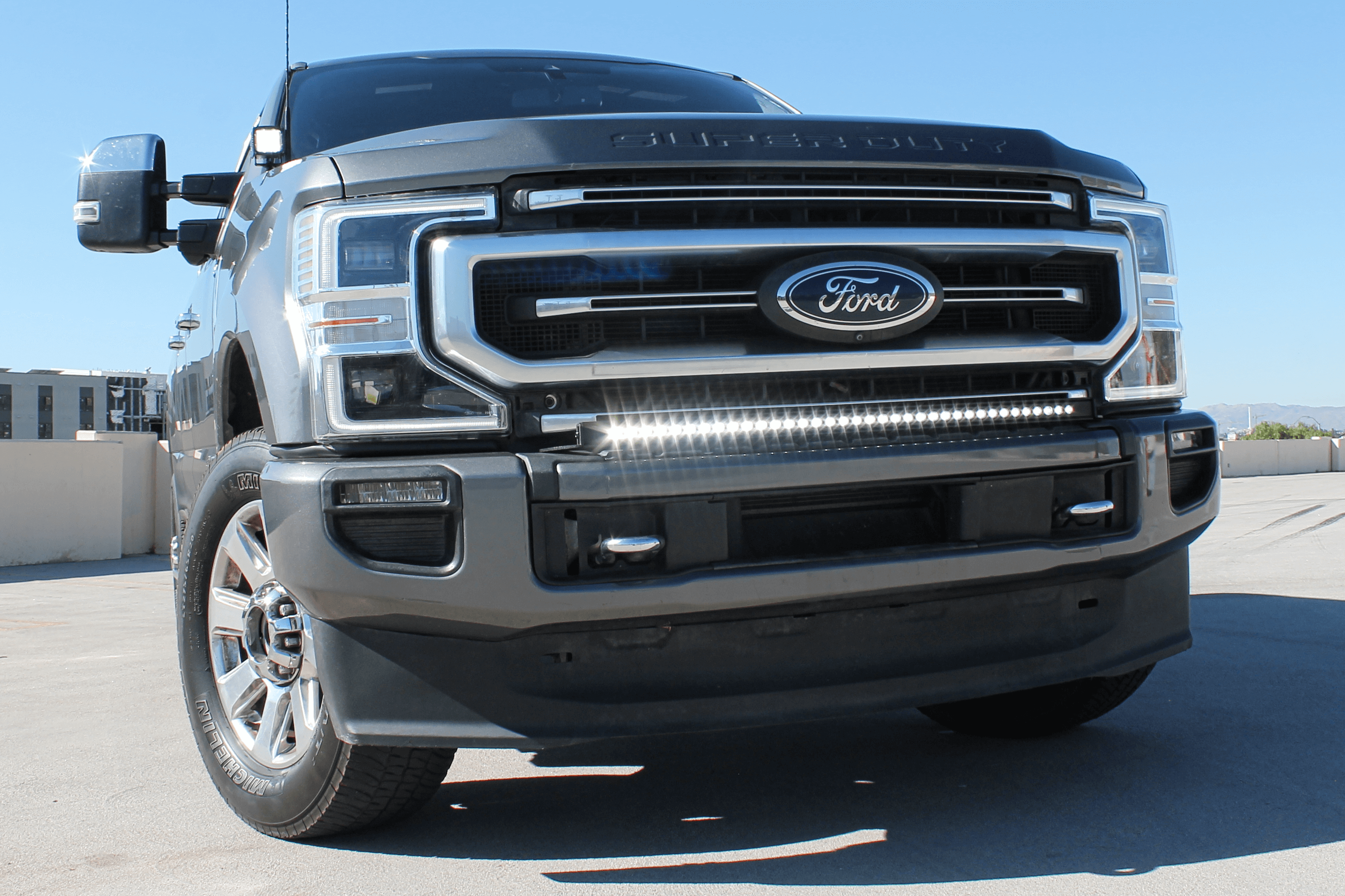 2020-22 Ford Super Duty F250/F350/F450 40in Light Bar SLIM