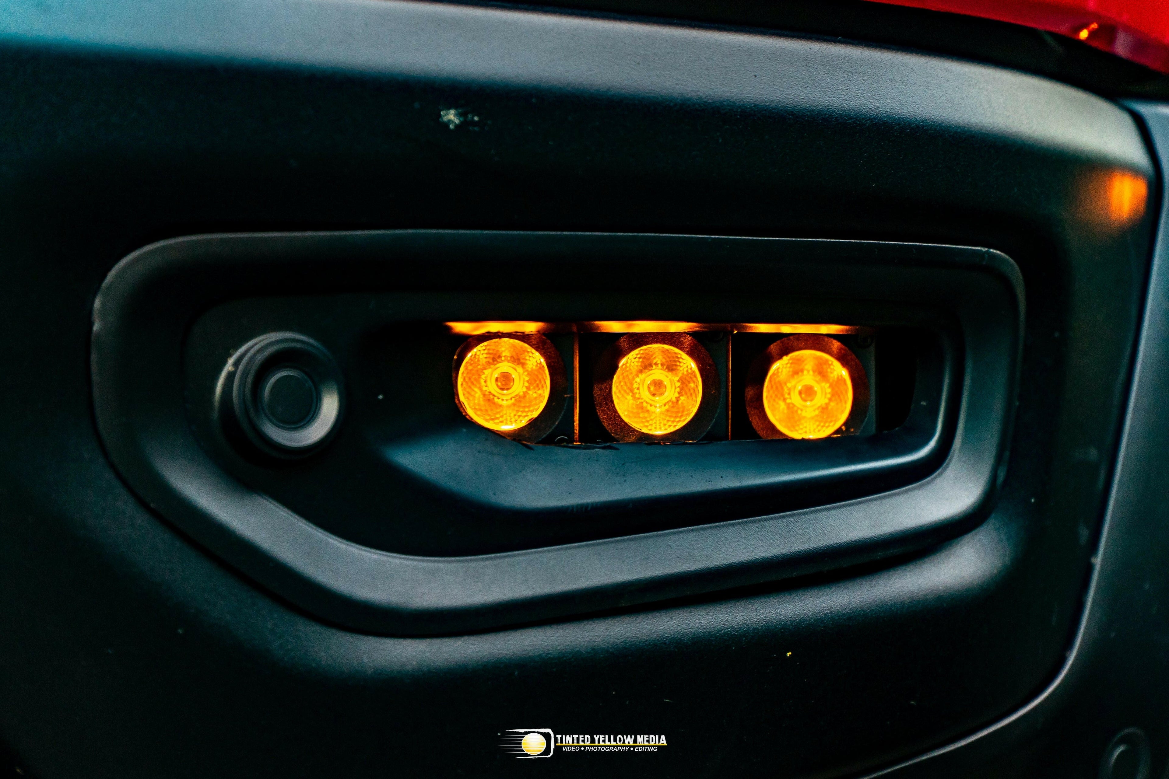 2019-24 RAM 1500 Rebel Fog Light Kit