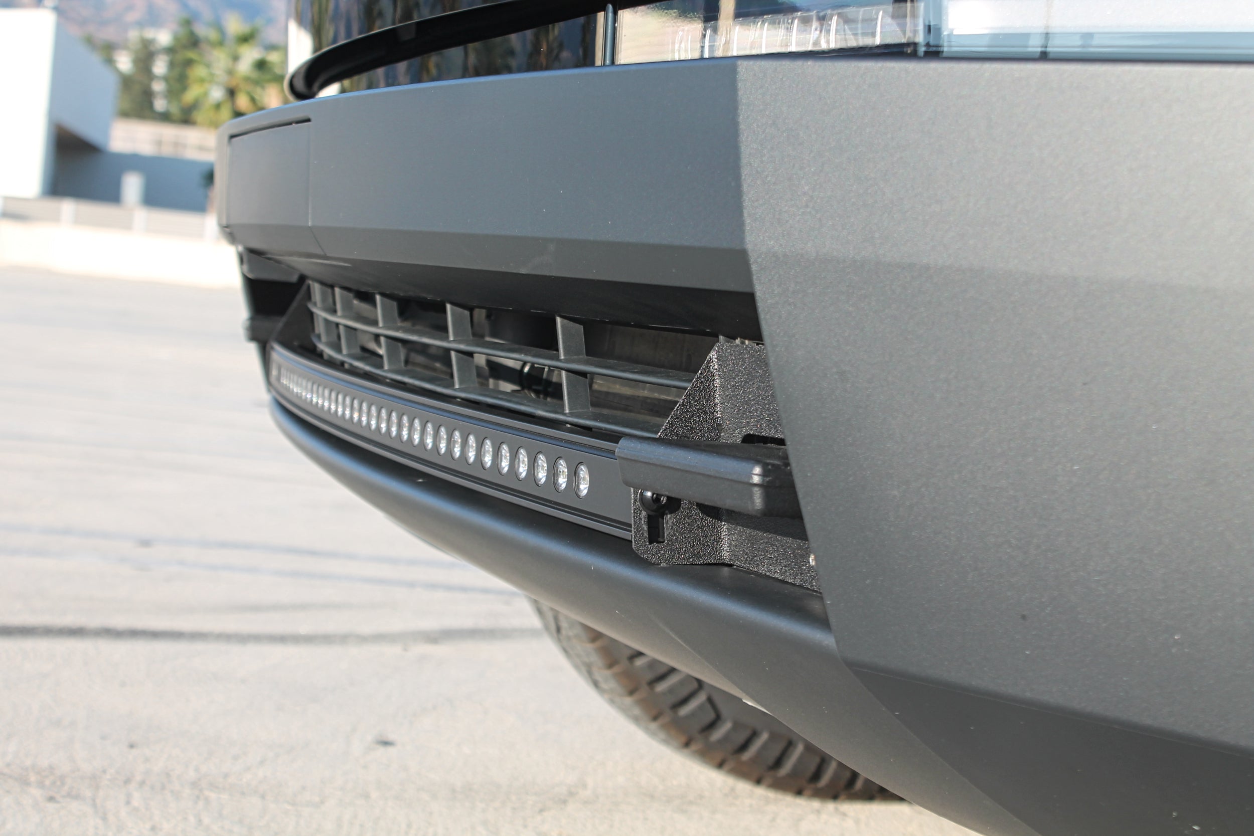 Tesla Cybertruck 40in Light Bar - Slim