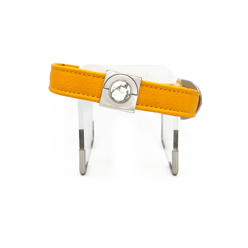 Sunflower Howl Collar Charm Set