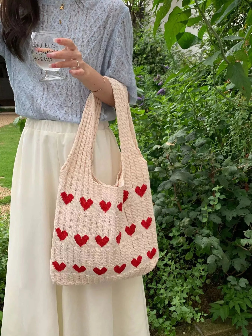Heart Pattern Knitted Handbag