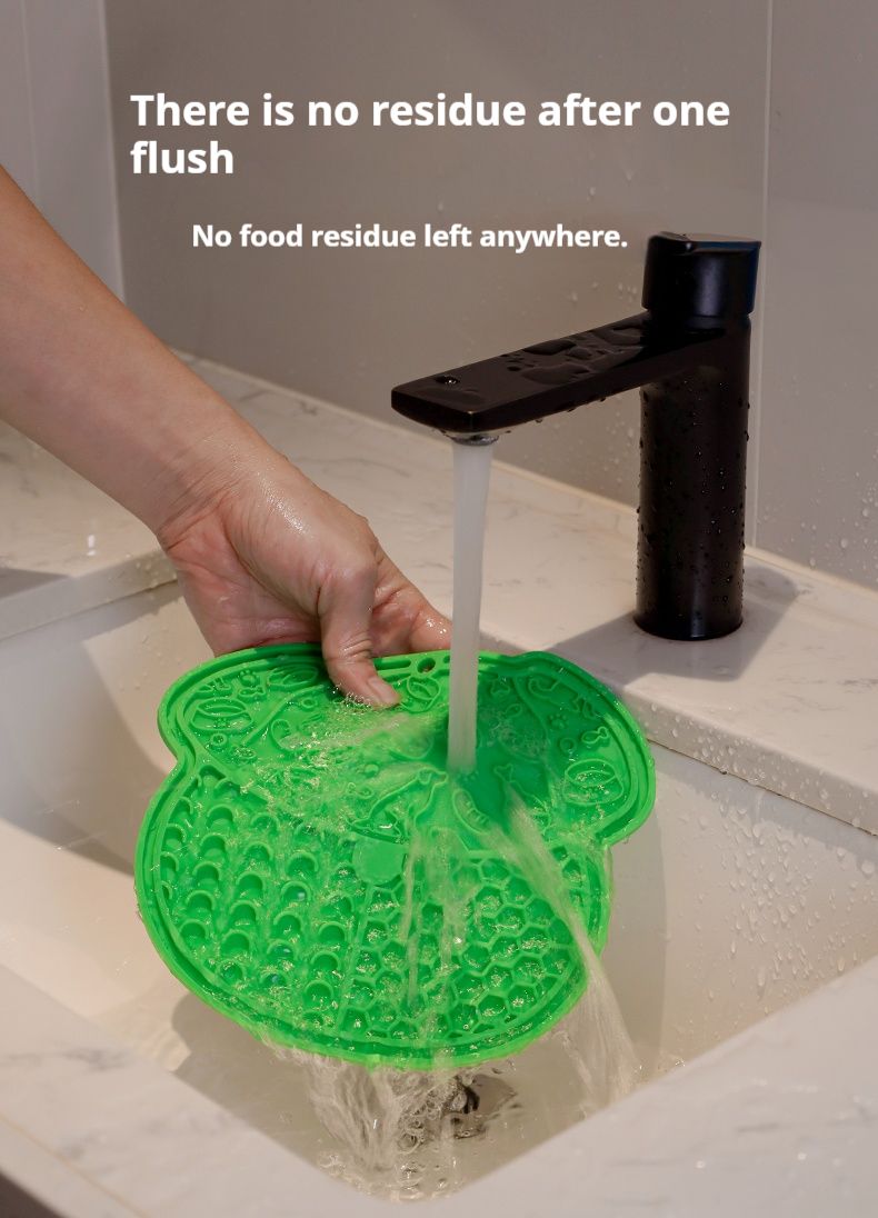 Lick Mat for Dogs and Cats Dog Slow Feeder Mat with Strong Suction