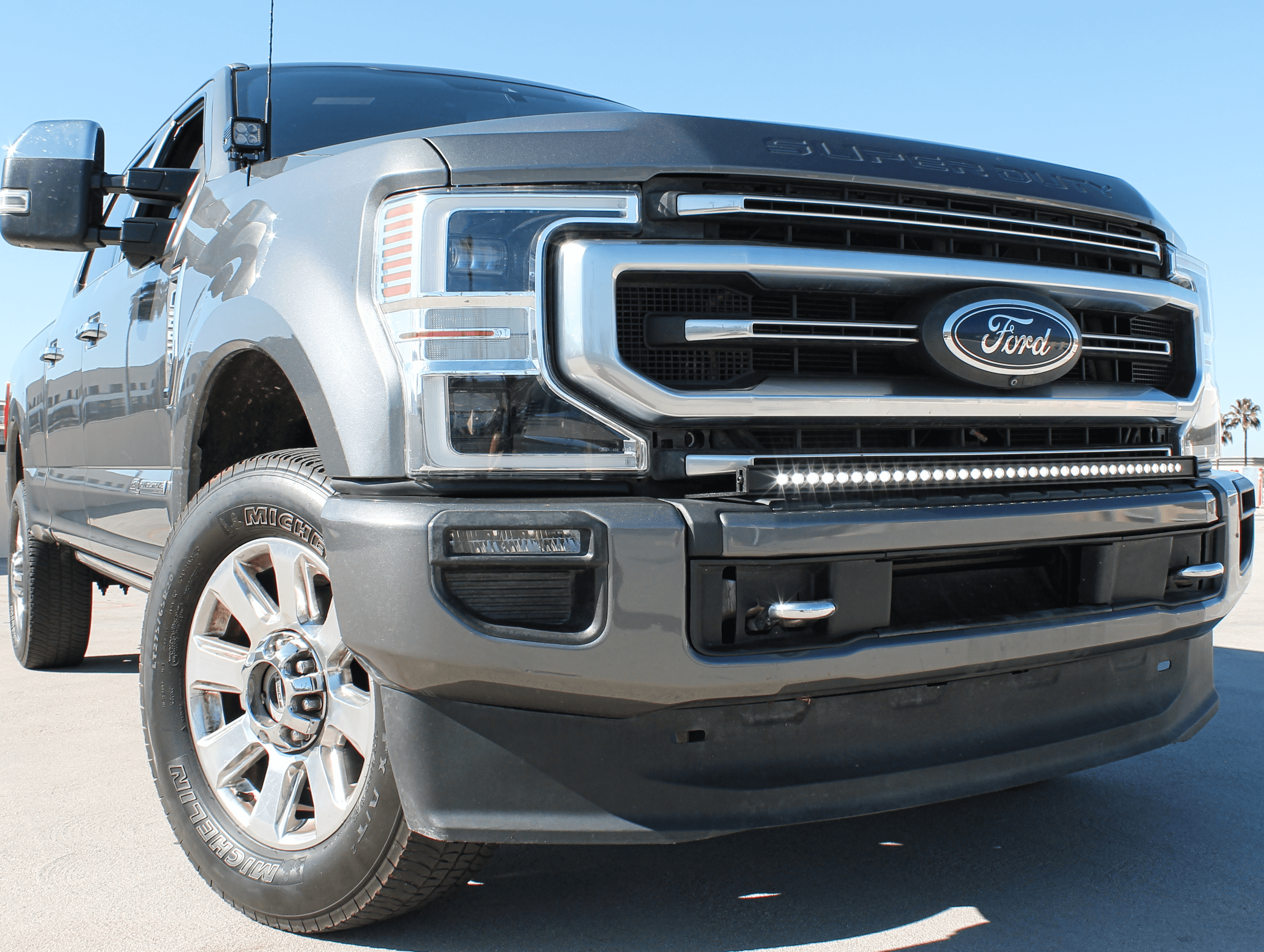 2020-22 Ford Super Duty F250/F350/F450 40in Light Bar SLIM