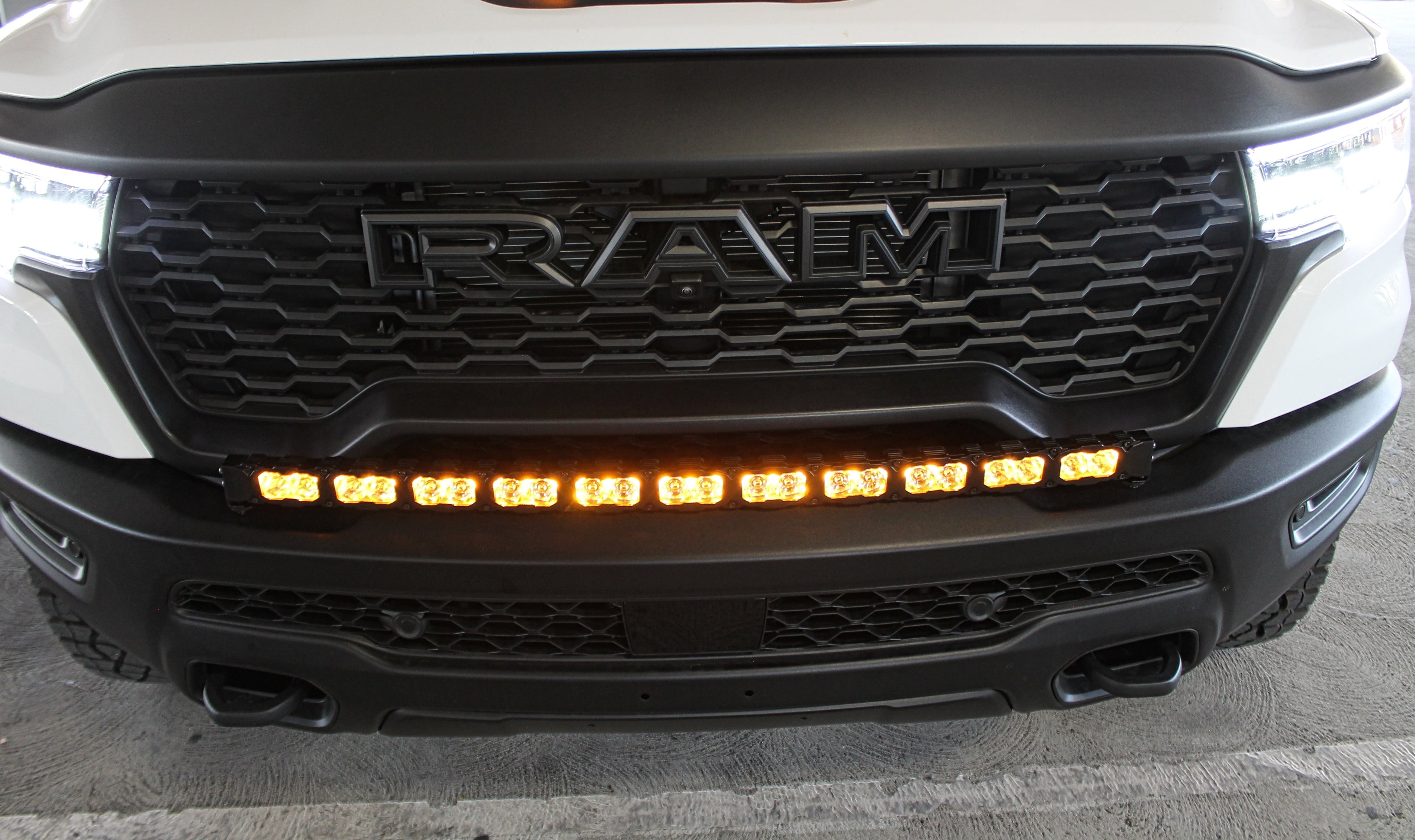 2025+ RAM 1500 Rebel 40in Light Bar PRO
