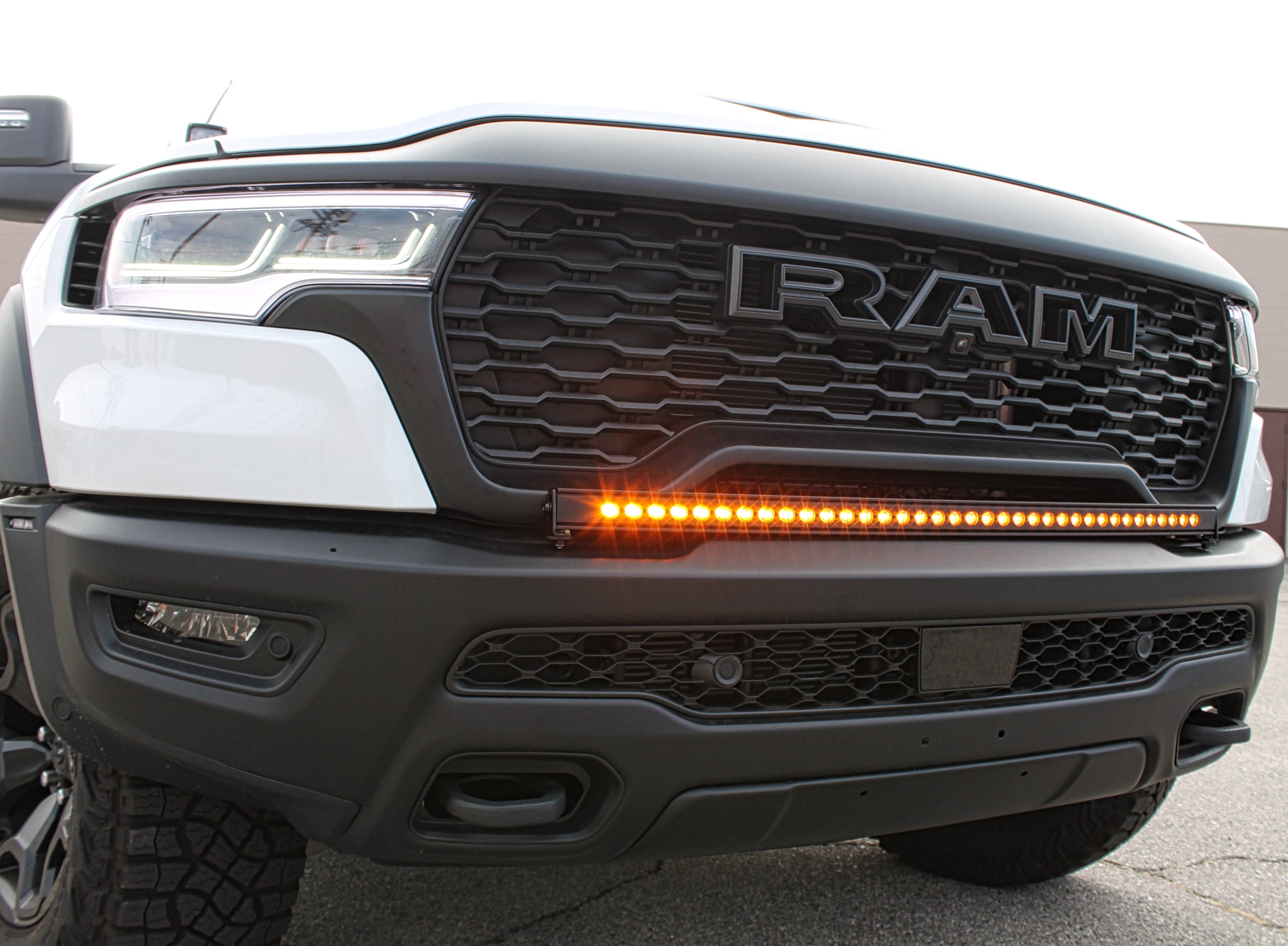 2025+ RAM 1500 Rebel 40in Light Bar SLIM