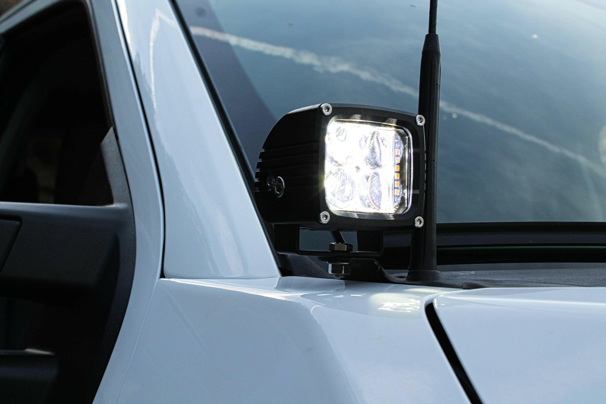 2023+ Ford Super Duty F250/350/450 Ditch Lights